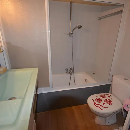 Appartement Cosy Pres Des Pistes Avec Garage Prive - Fr-1-623-28